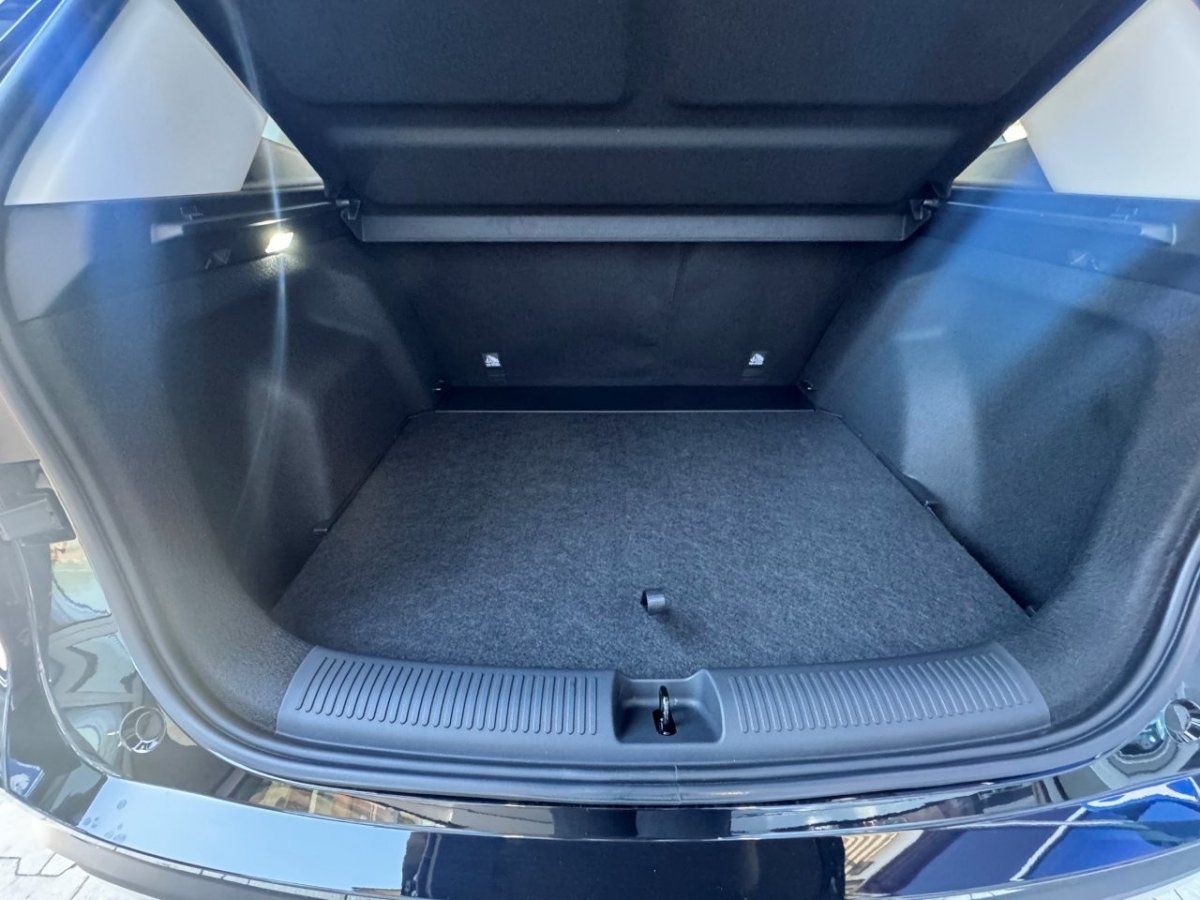 Fahrzeugabbildung MG ZS 1.5L Comfort