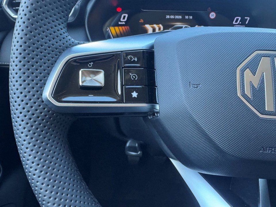 Fahrzeugabbildung MG ZS 1.5L Comfort