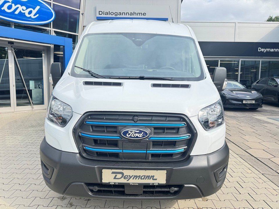 Fahrzeugabbildung Ford E-Transit 89kW 198kW 350L3 Kasten Trend