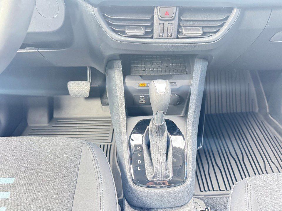 Fahrzeugabbildung Ford Tourneo Courier Active 1,0 EcoBoost Automatik