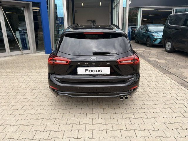 Fahrzeugabbildung Ford Focus Turnier 1,5 EcoBlue ST-Line Automatik