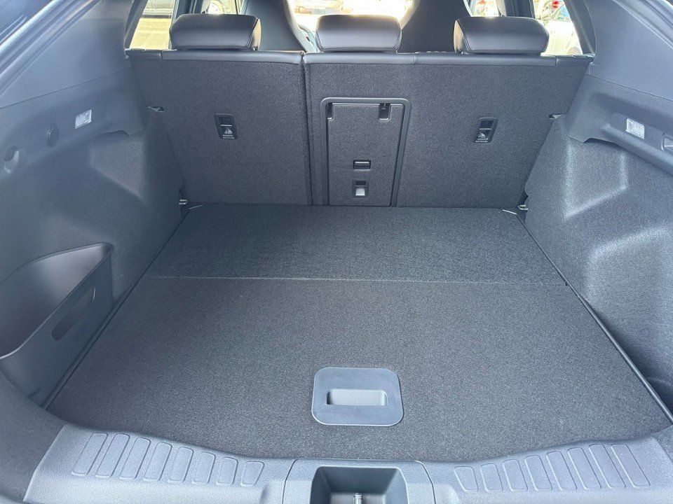 Fahrzeugabbildung Ford Capri EV RWD Select Extended Range