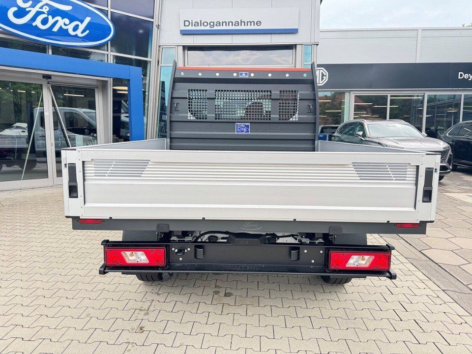 Fahrzeugabbildung Ford Transit 2,0 Ecoblue 350 L3 Doka Pritsche Trend