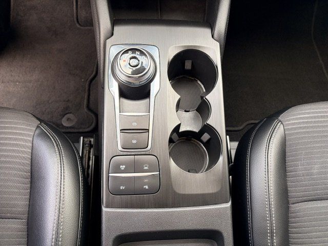Fahrzeugabbildung Ford Kuga 2.5 PHEV Titanium X