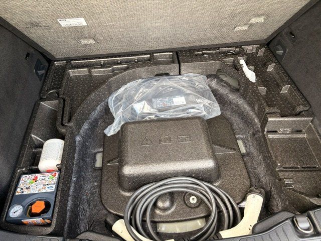 Fahrzeugabbildung Ford Kuga 2.5 PHEV Titanium X