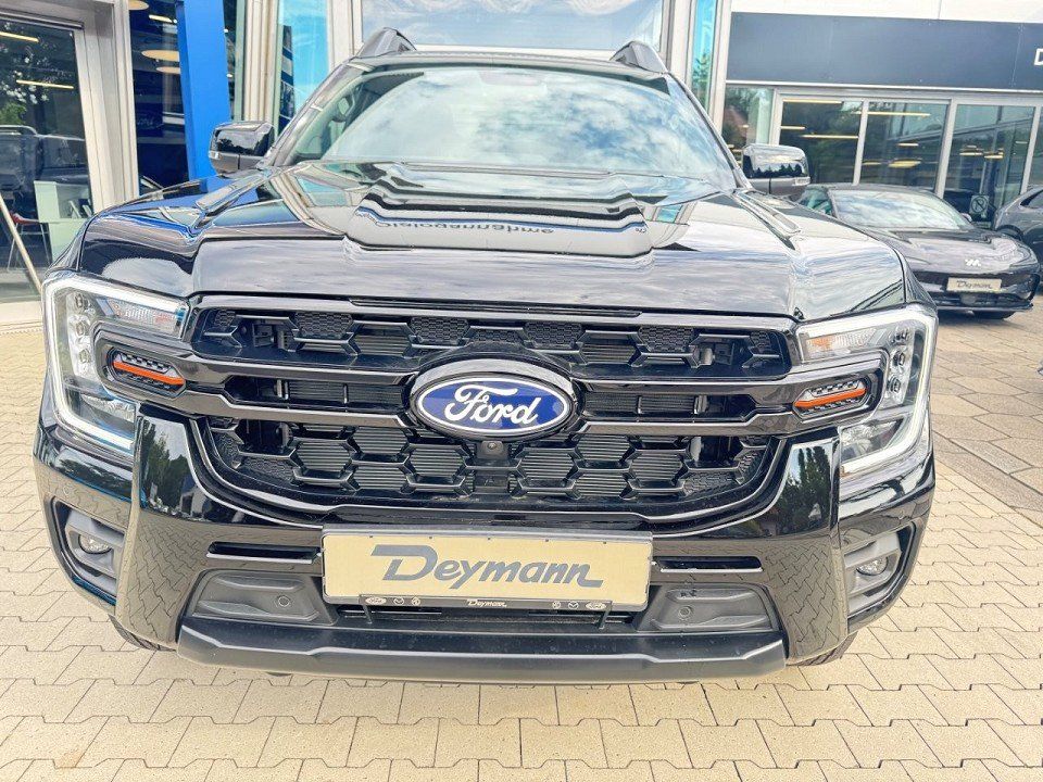 Fahrzeugabbildung Ford Ranger 2,3 PHEV Doppelkabine Wildtrak Automatik