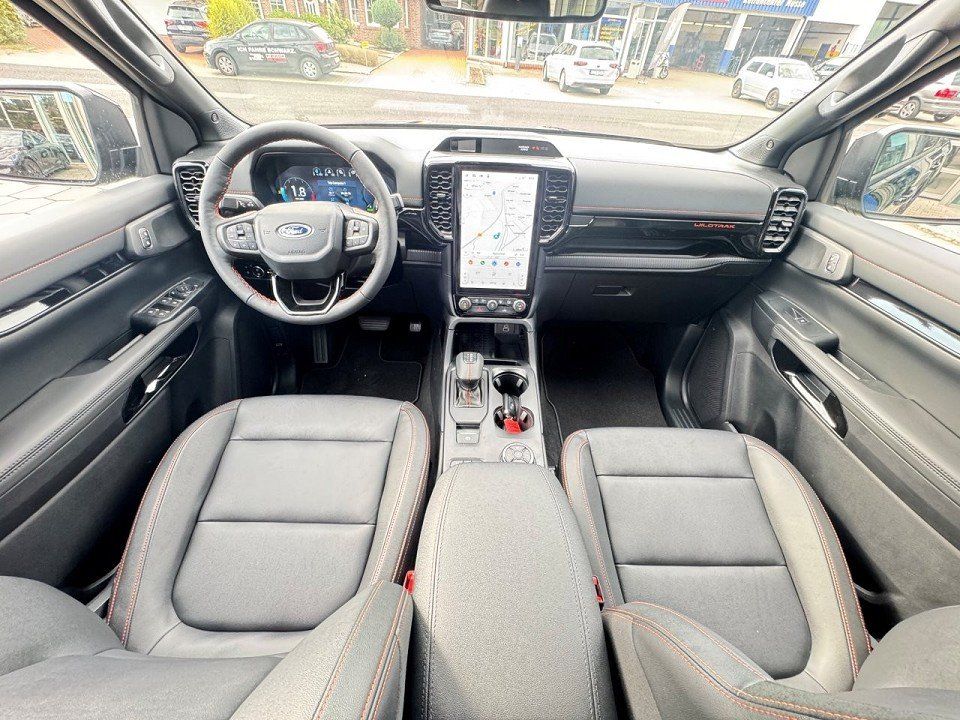 Fahrzeugabbildung Ford Ranger 2,3 PHEV Doppelkabine Wildtrak Automatik