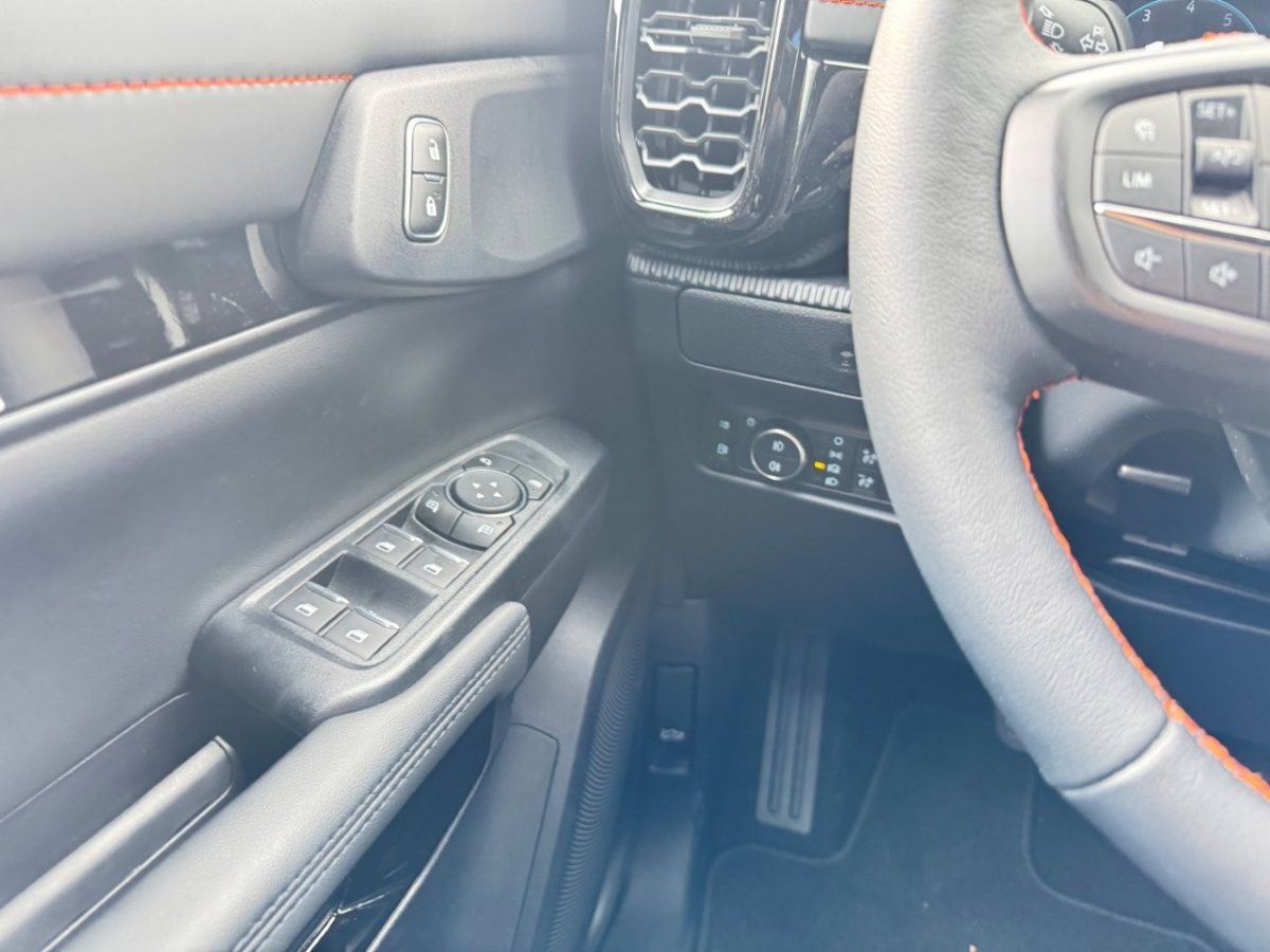 Fahrzeugabbildung Ford Ranger 2,3 PHEV Doppelkabine Wildtrak Automatik