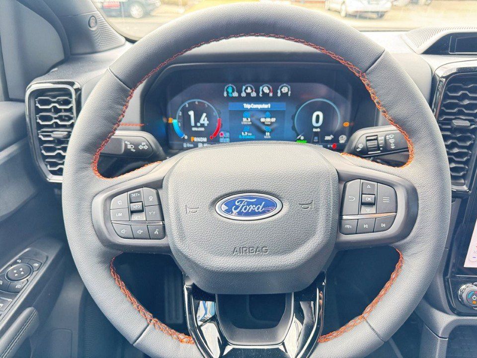 Fahrzeugabbildung Ford Ranger 2,3 PHEV Doppelkabine Wildtrak Automatik