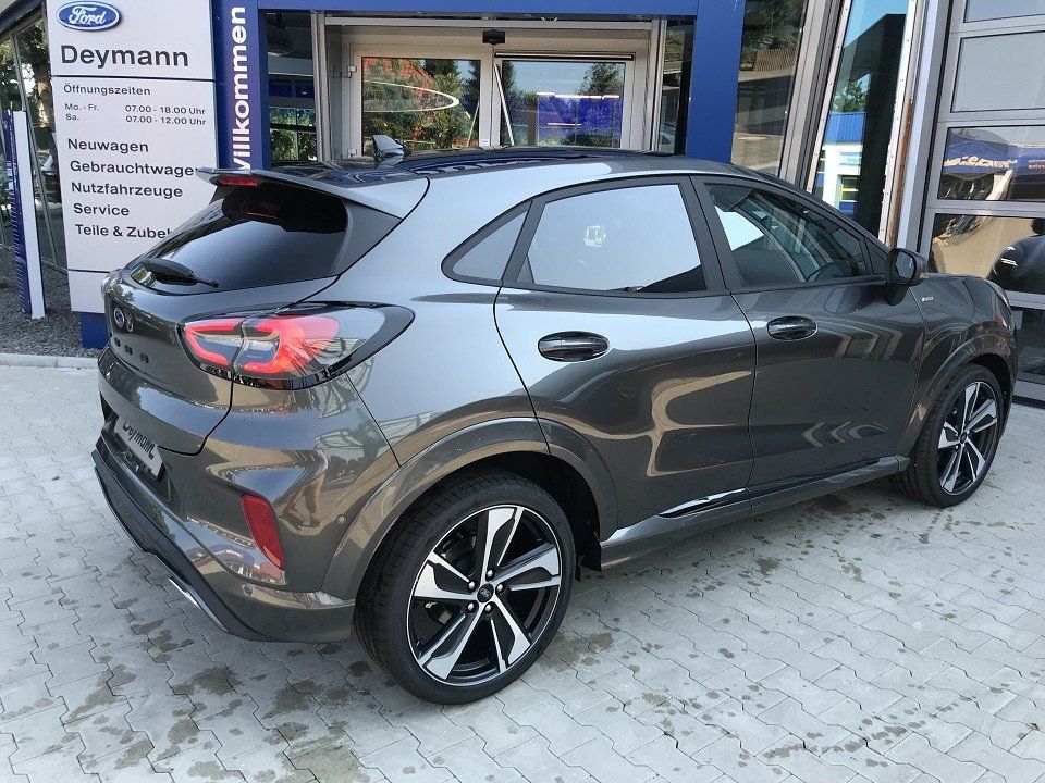 Fahrzeugabbildung Ford Puma 1.0 EcoBoost ST-Line X Automatik