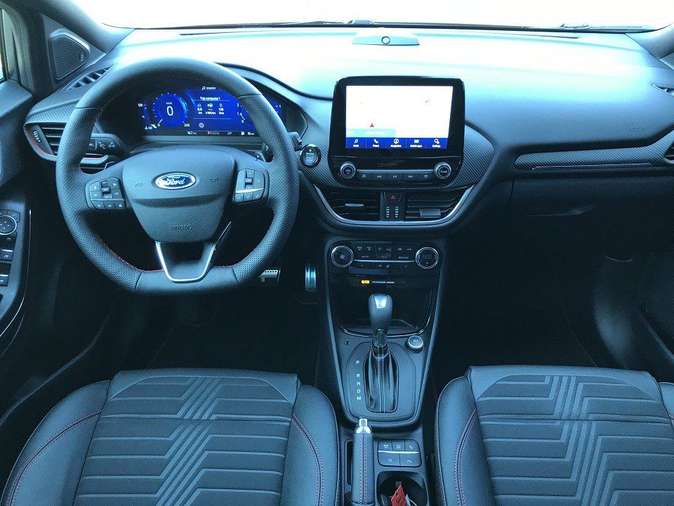 Fahrzeugabbildung Ford Puma 1.0 EcoBoost ST-Line X Automatik