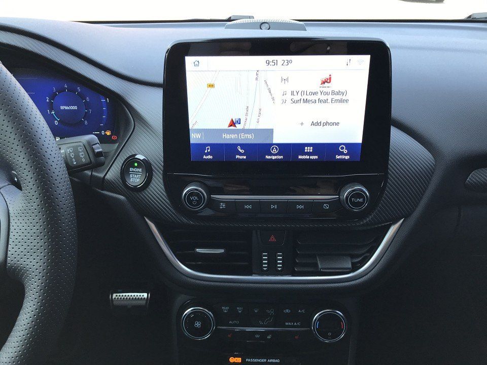 Fahrzeugabbildung Ford Puma 1.0 EcoBoost ST-Line X Automatik