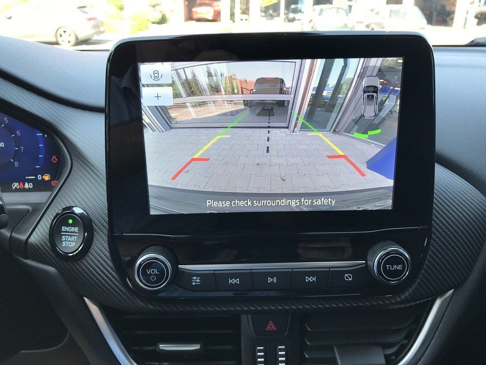 Fahrzeugabbildung Ford Puma 1.0 EcoBoost ST-Line X Automatik