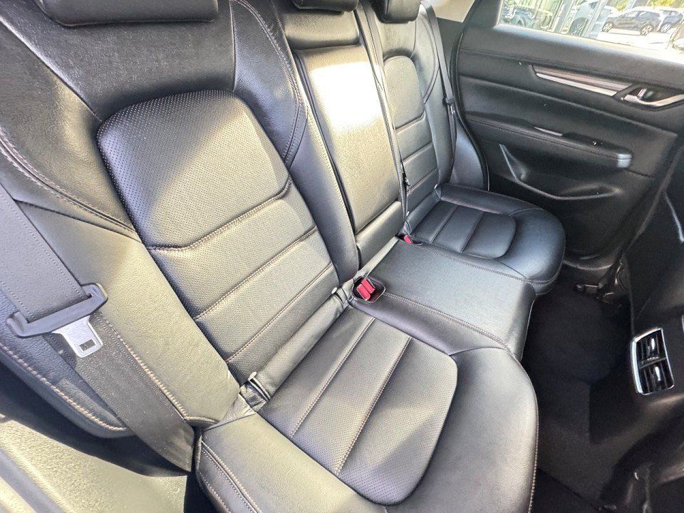 Fahrzeugabbildung Mazda CX-5 2018 SKYACTIV-D 184 MT AWD Sports-Line